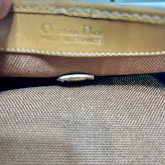 Christian Dior Pouch in Honeycomb design. - Picture 7 of 10